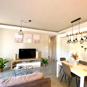 appartamento-il-marina-di-massa.it-tuscanyhotel.com/